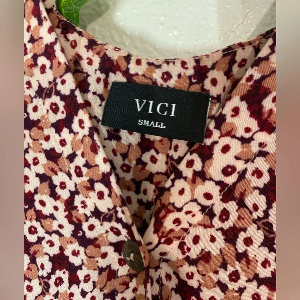 Vici flower dress mine Size S pink white color - Picture 2 of 10